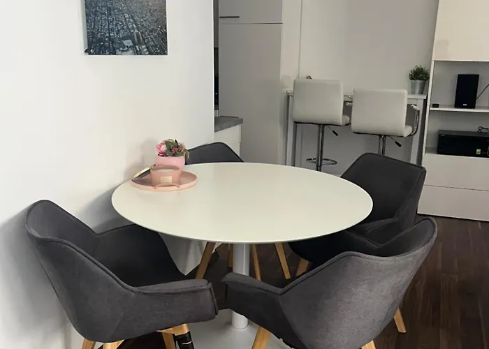 Apartman Citynah Und Komfortabel Wohnen Direkt Beim Hbf Bécs